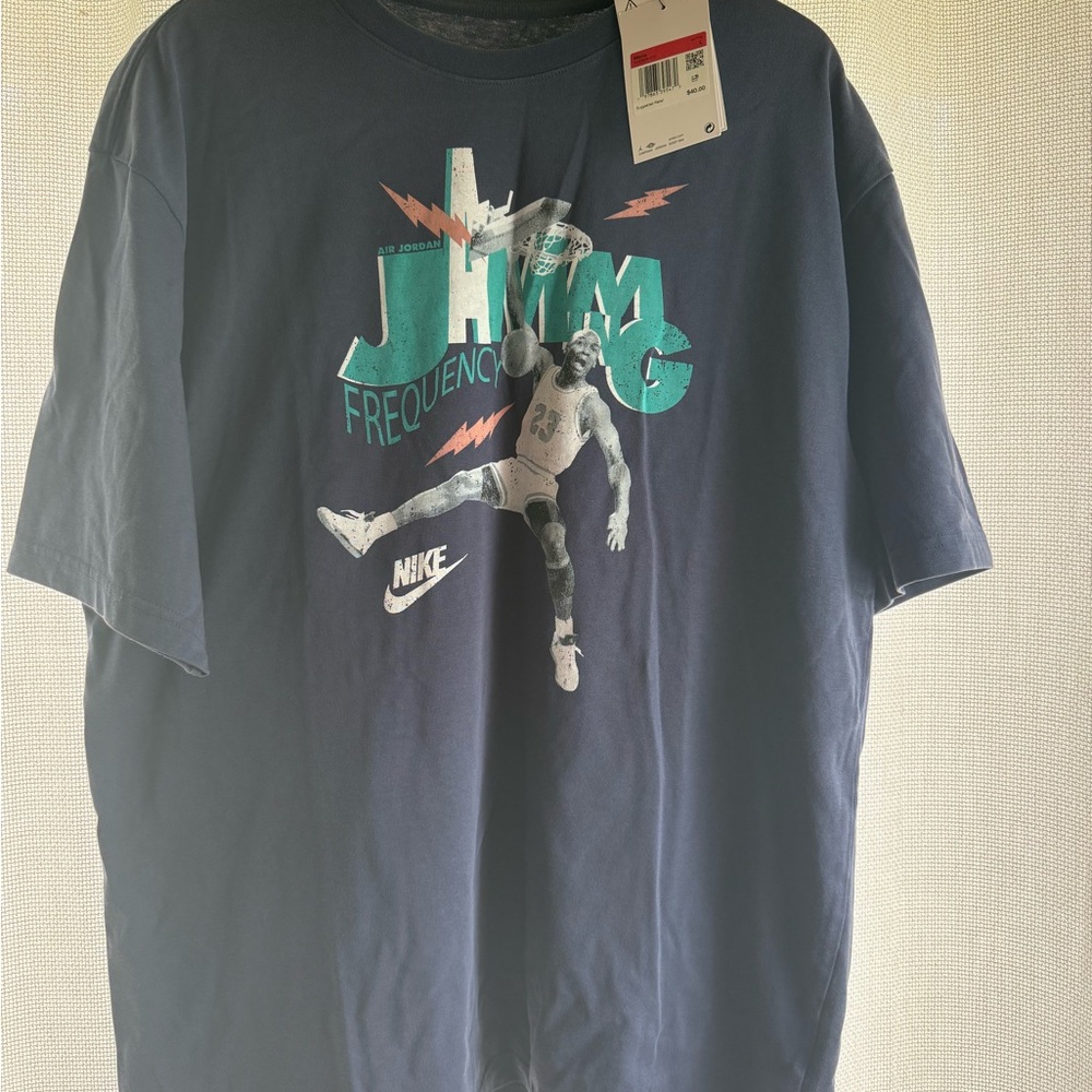 Nike Men's T-Shirt in Blue with Pink and White Accents